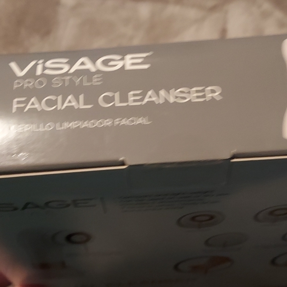 Visage facial cleanser new in box - Picture 4 of 5